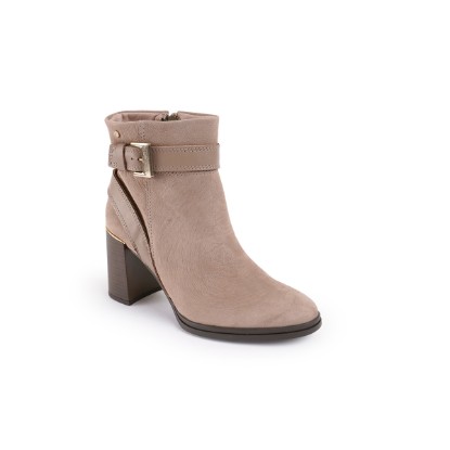 Imagen de Tanara Bota 